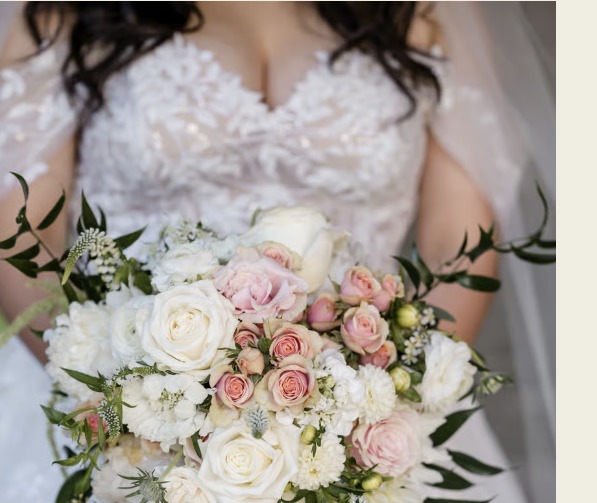 Romantic blush and ivory garden-style bridal bouquet
