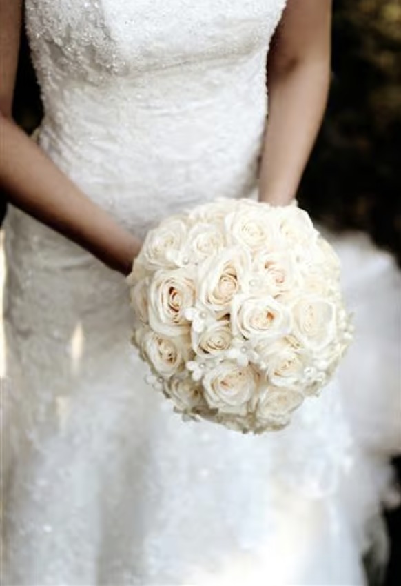 Classic round ivory rose bridal bouquet